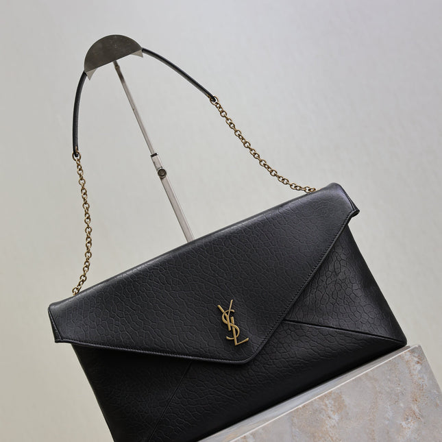 YSL 25S CASSANDRE ENVELOPE MESSENGER 35 IN BLACK LAMBSKIN GOLD HARDWARE