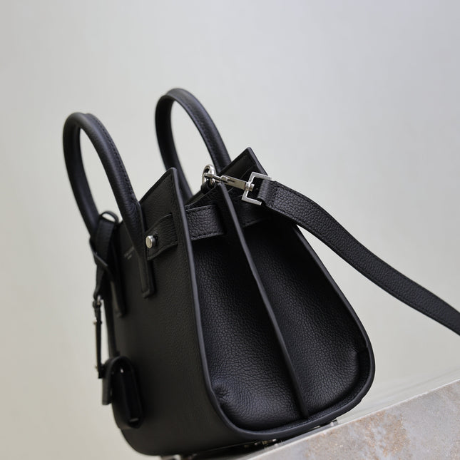 YSL 25S SAC DE JOUR 22 IN BLACK GRAINED CALFSKIN SILVER HARDWARE