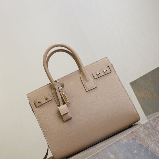 YSL 25S SAC DE JOUR GM 32 IN DARK BEIGE SUPPLE GRAINED CALFSKIN