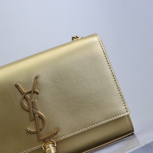 YSL 25S KATE TASSEL 20 IN GOLD METALLIC CALFSKIN GOLD HARDWARE