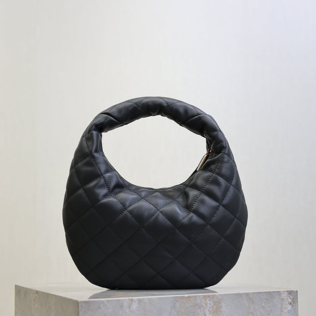 YSL 25S ICARINO 17 IN BLACK QUILTED CALFSKIN GOLD HARDWARE