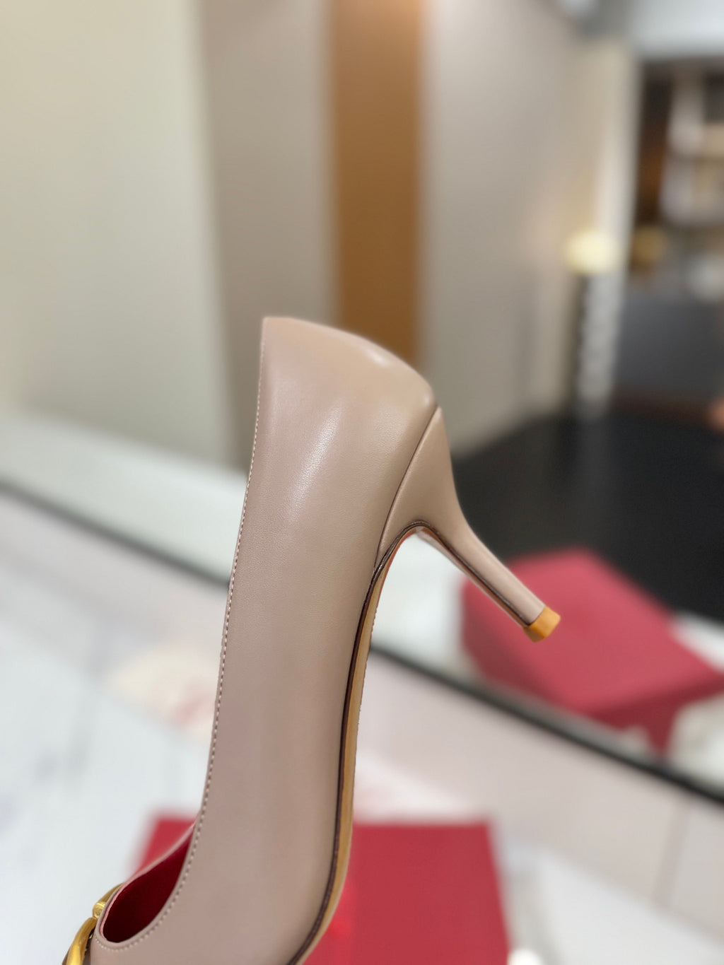 VALENTINO 26S HIGH HEELS 75 MM IN BEIGE SMOOTH CALFSKIN WITH GOLD HARDWARE