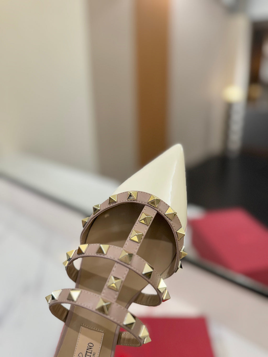 VALENTINO 26S STUDDED FLAT MULES IN WHITE PATENT CALFSKIN