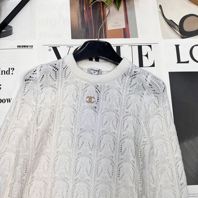 CHANEL 25S LONG-SLEEVE SWEATER 441