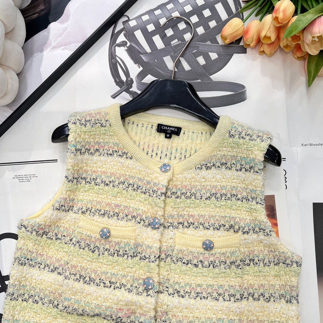 CHANEL 25S KNITTED VEST 509
