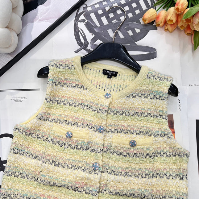 CHANEL 25S KNITTED VEST 509