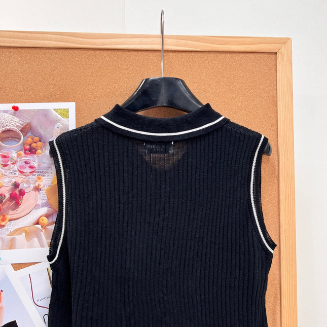 26S SLEEVELESS KNIT POLO TOP 486