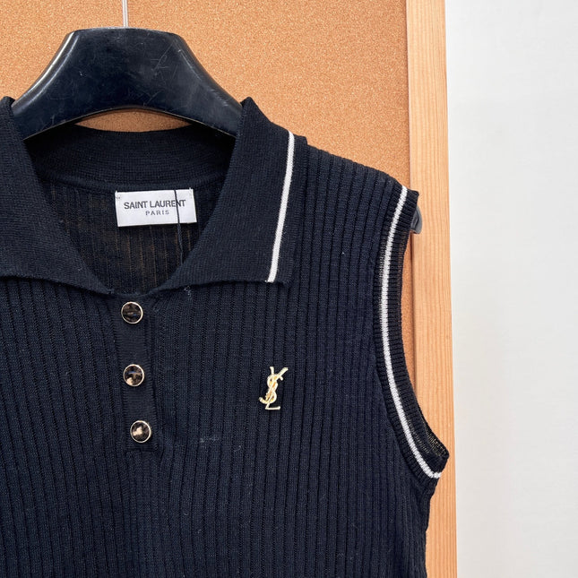 26S SLEEVELESS KNIT POLO TOP 486