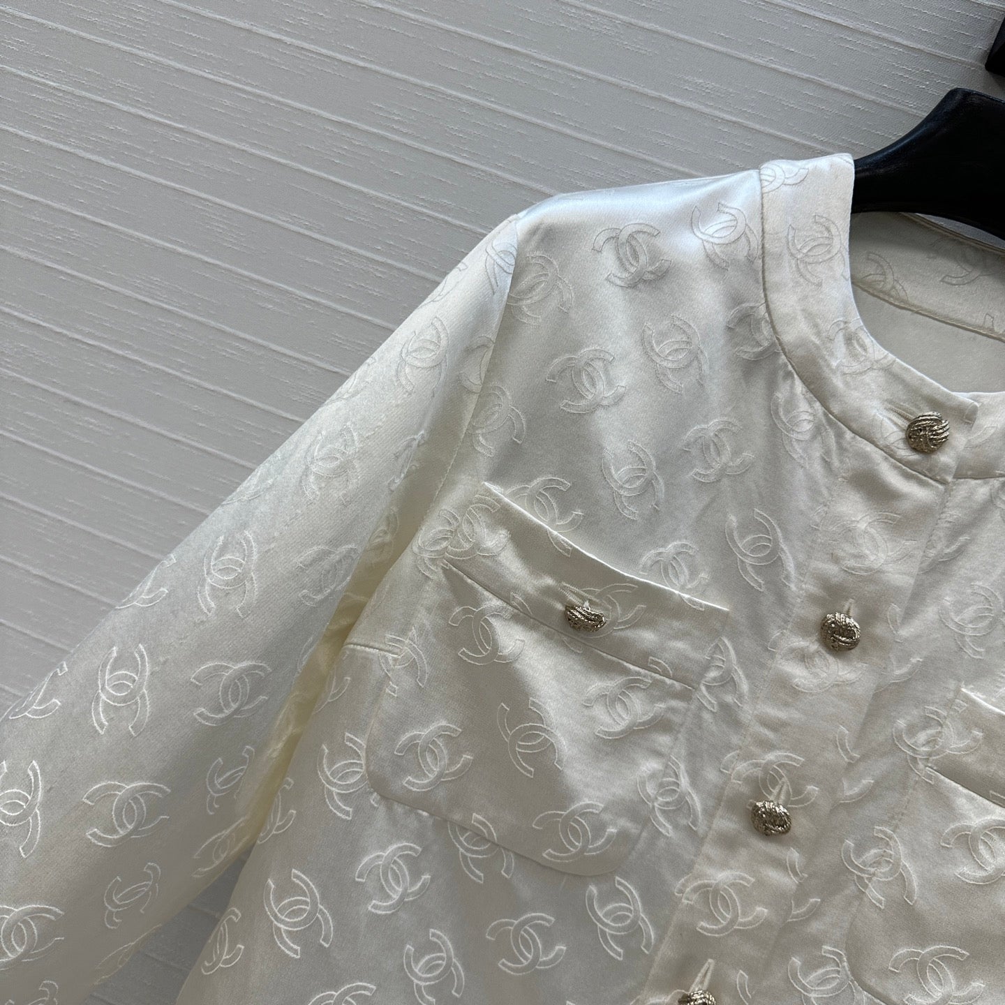CHANEL ROUND-NECK JACKET 276094