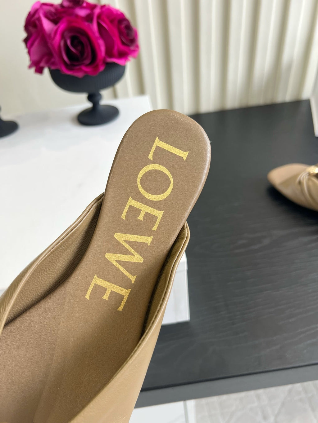 LOEWE 26S SANDALS IN MOCHA BROWN LAMBSKIN