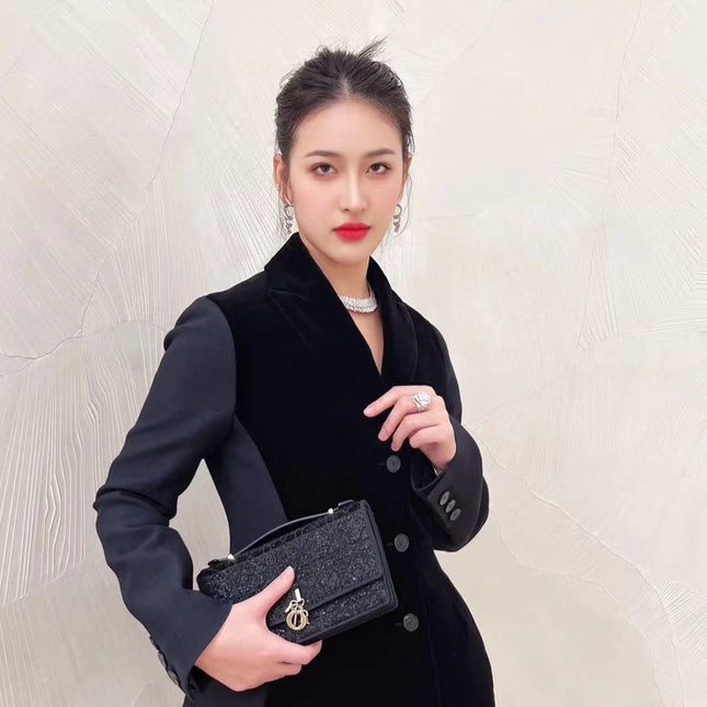 DIOR 25S VELVET BLAZER 677