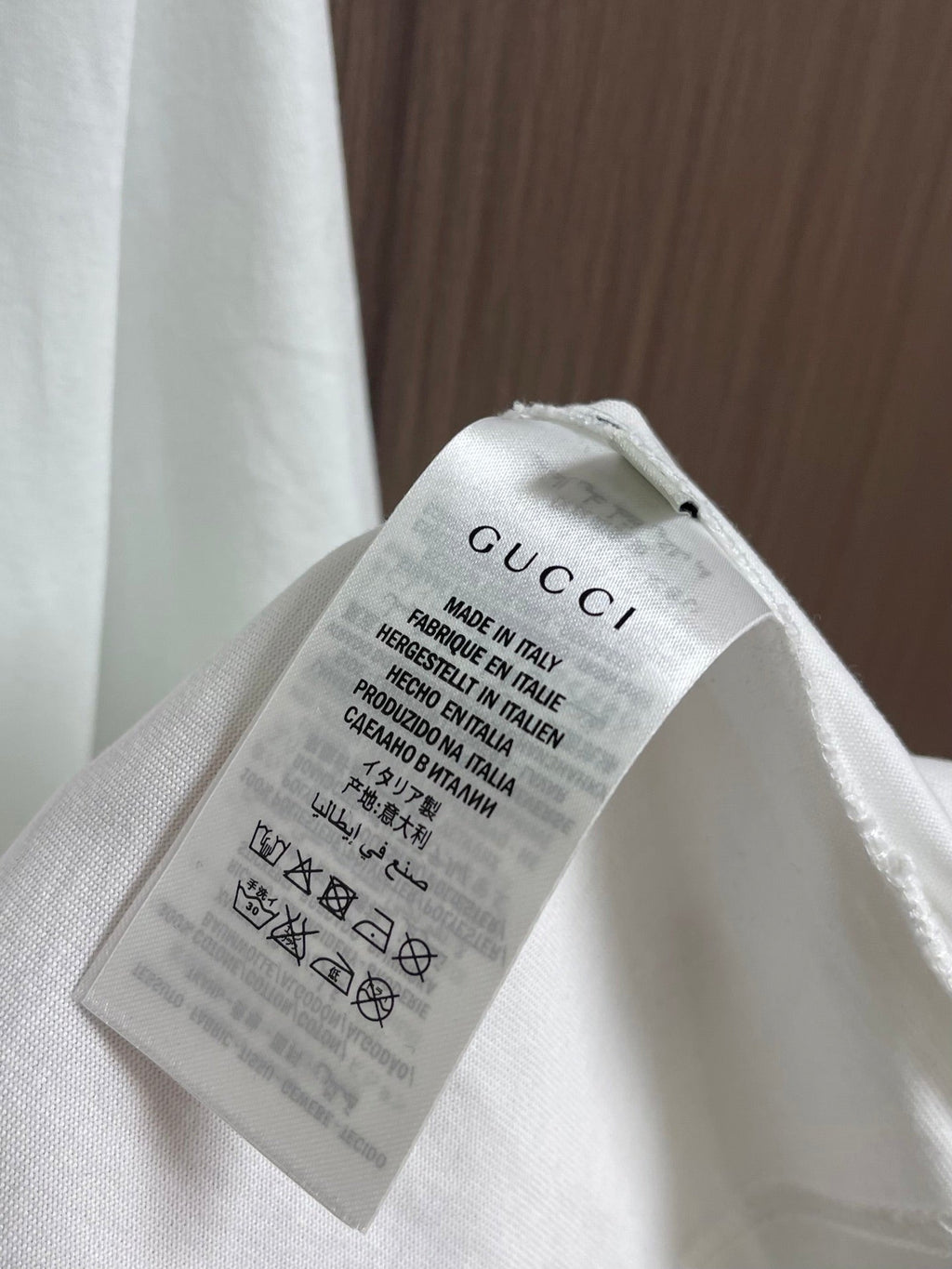GUCCI 26S SHORT-SLEEVE T-SHIRT 421