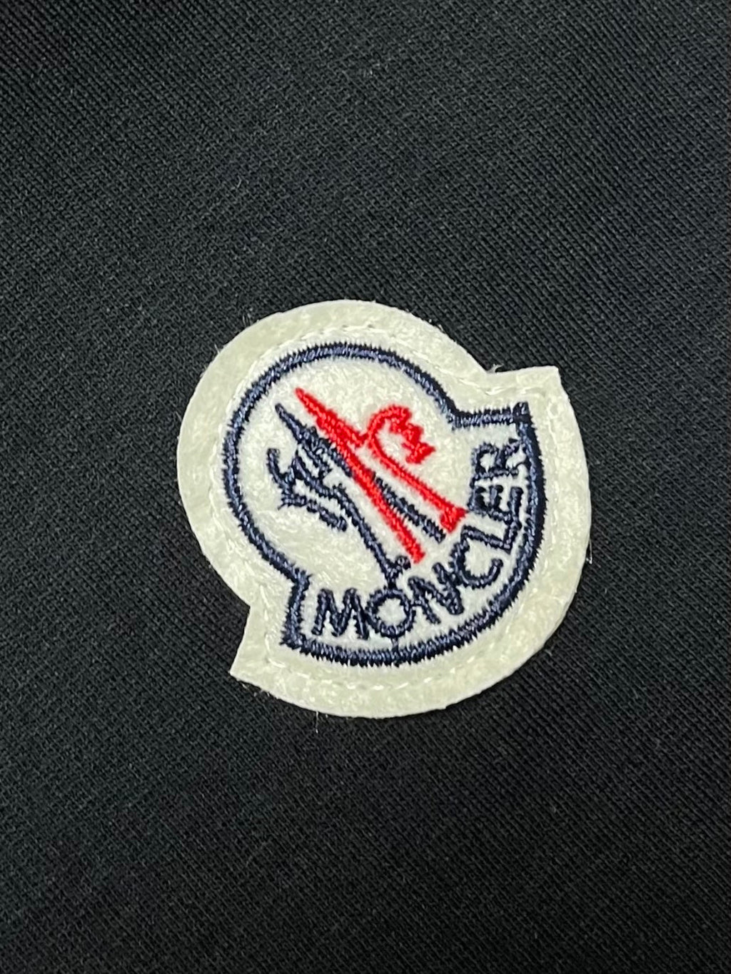 MONCLER 26S SHORT-SLEEVE T-SHIRT 677