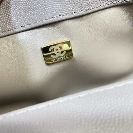 CHANEL 26S COCO HANDLE BAG 32 IN LIGHT PURPLE CAVIAR CALFSKIN GOLD HARDWARE