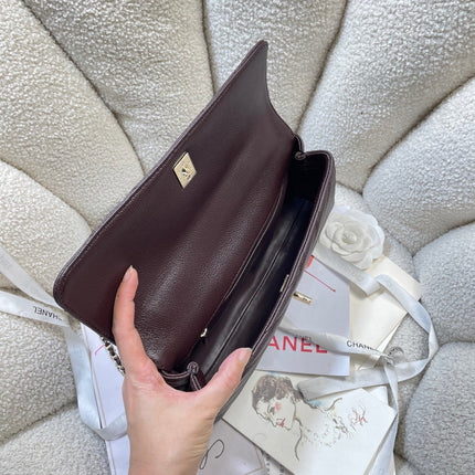 CHANEL 26S COCO HANDLE BAG 32 IN BURGUNDY RED GRAINED CALFSKIN GOLD HARDWARE