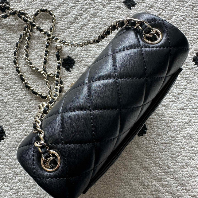 CHANEL 25S CLASSIC FLAP BAG MINI 18 IN BLACK LAMBSKIN WITH GOLD HARDWARE