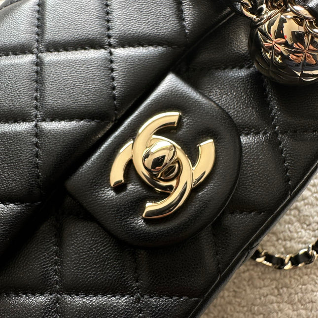 CHANEL 25S CLASSIC FLAP BAG MINI 18 IN BLACK LAMBSKIN WITH GOLD HARDWARE