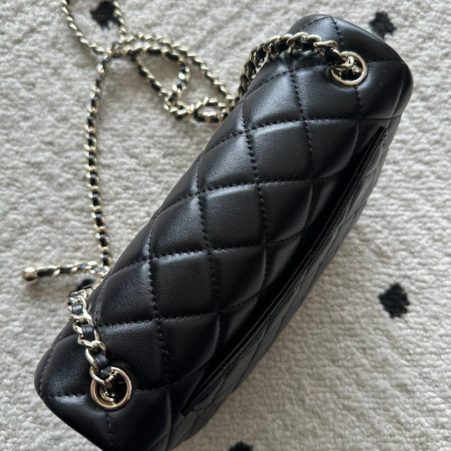CHANEL 25S CLASSIC FLAP BAG MINI 20 IN BLACK LAMBSKIN WITH GOLD HARDWARE