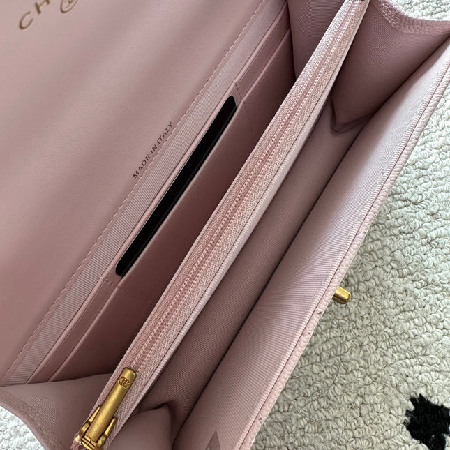 CHANEL 25S CLASSIC WALLET ON CHAIN 19 IN LIGHT PINK LAMBSKIN WITH GOLD HARDWARE