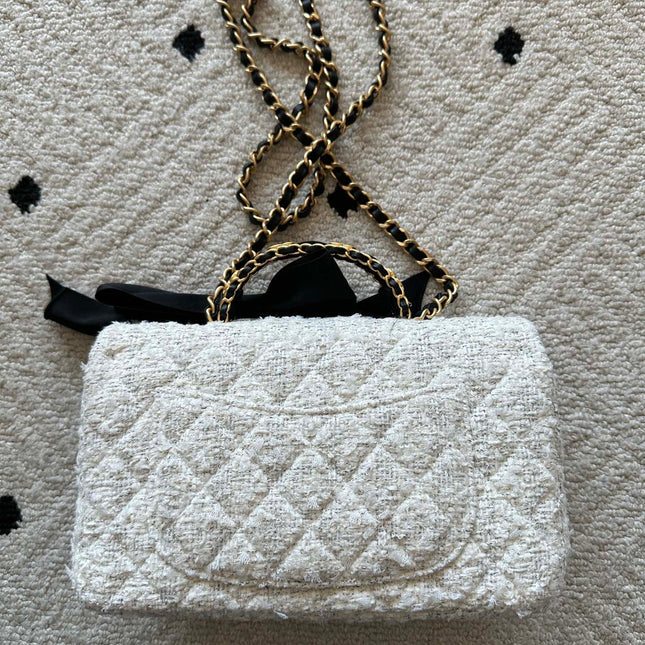 CHANEL 25S MINI FLAP BAG 23 IN CREAM WHITE TWEED WITH GOLD HARDWARE
