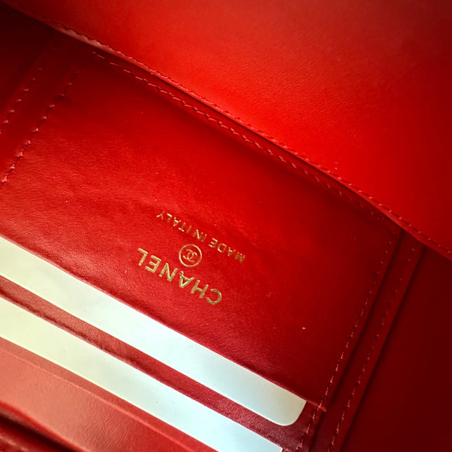 CHANEL 25S VANITY BAG 17 IN RED CAVIAR LEATHER WITH GOLD HARDWARE