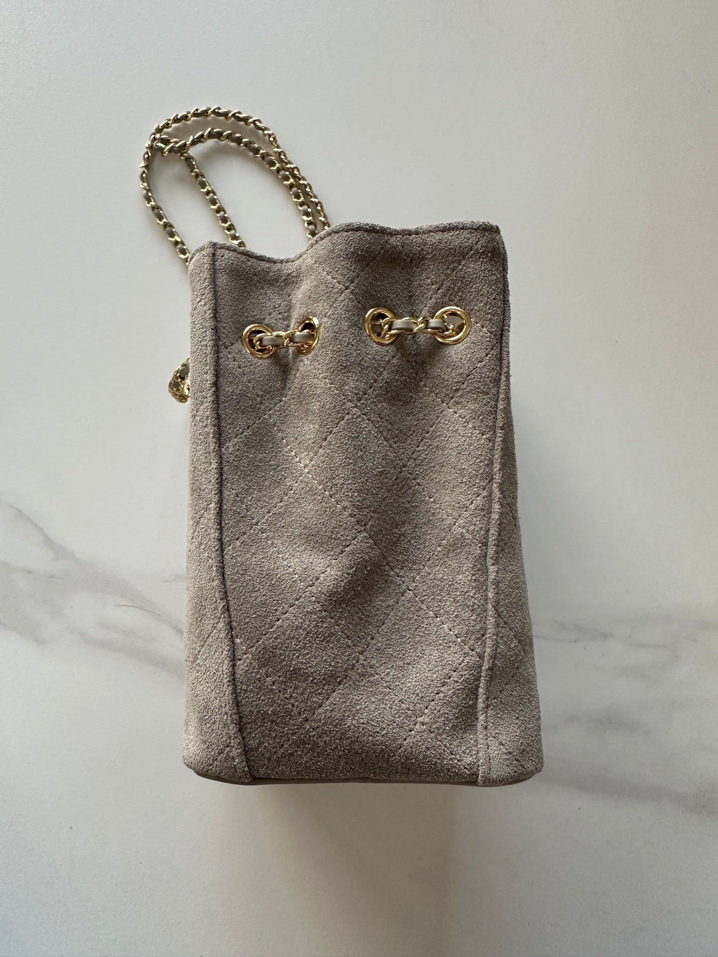 CHANEL 26S MINI BUCKET BAG 18 IN GREY QUILTED SUEDE GOLD HARDWARE