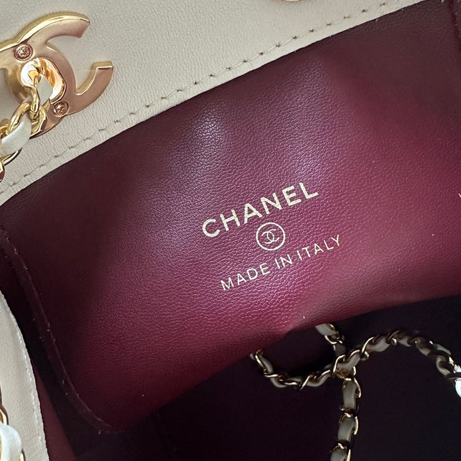 CHANEL 26S MINI BUCKET BAG 18 IN IVORY WHITE QUILTED CALFSKIN GOLD HARDWARE