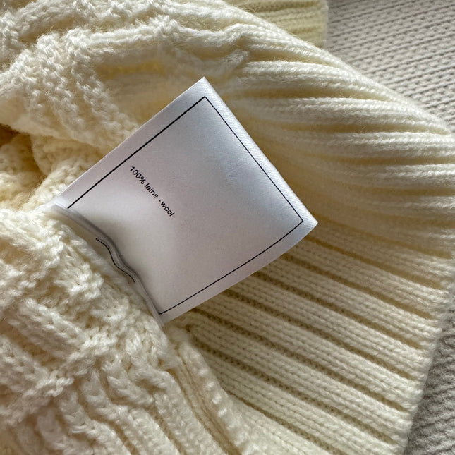 CHANEL 25S KNITTED SWEATER 628
