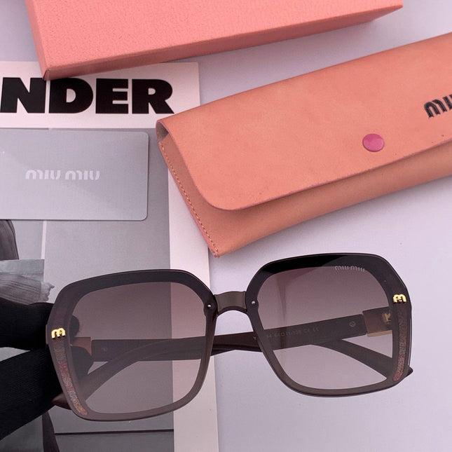 RUNWAY SQUARE SUNGLASSES M4304 IN ACETATE