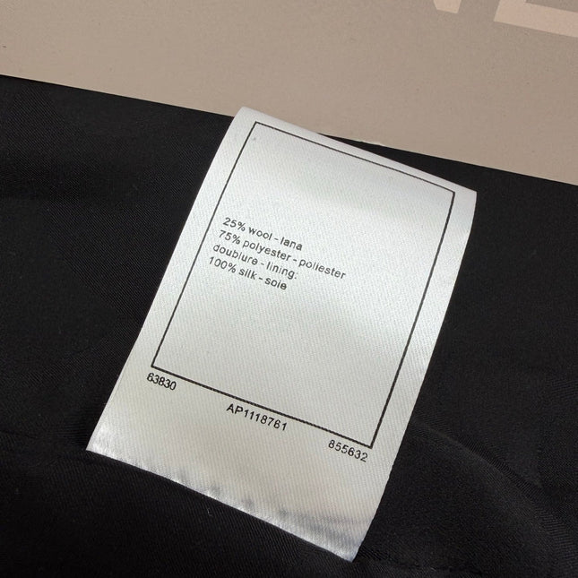 CHANEL 25S CROPPED JACKET 459