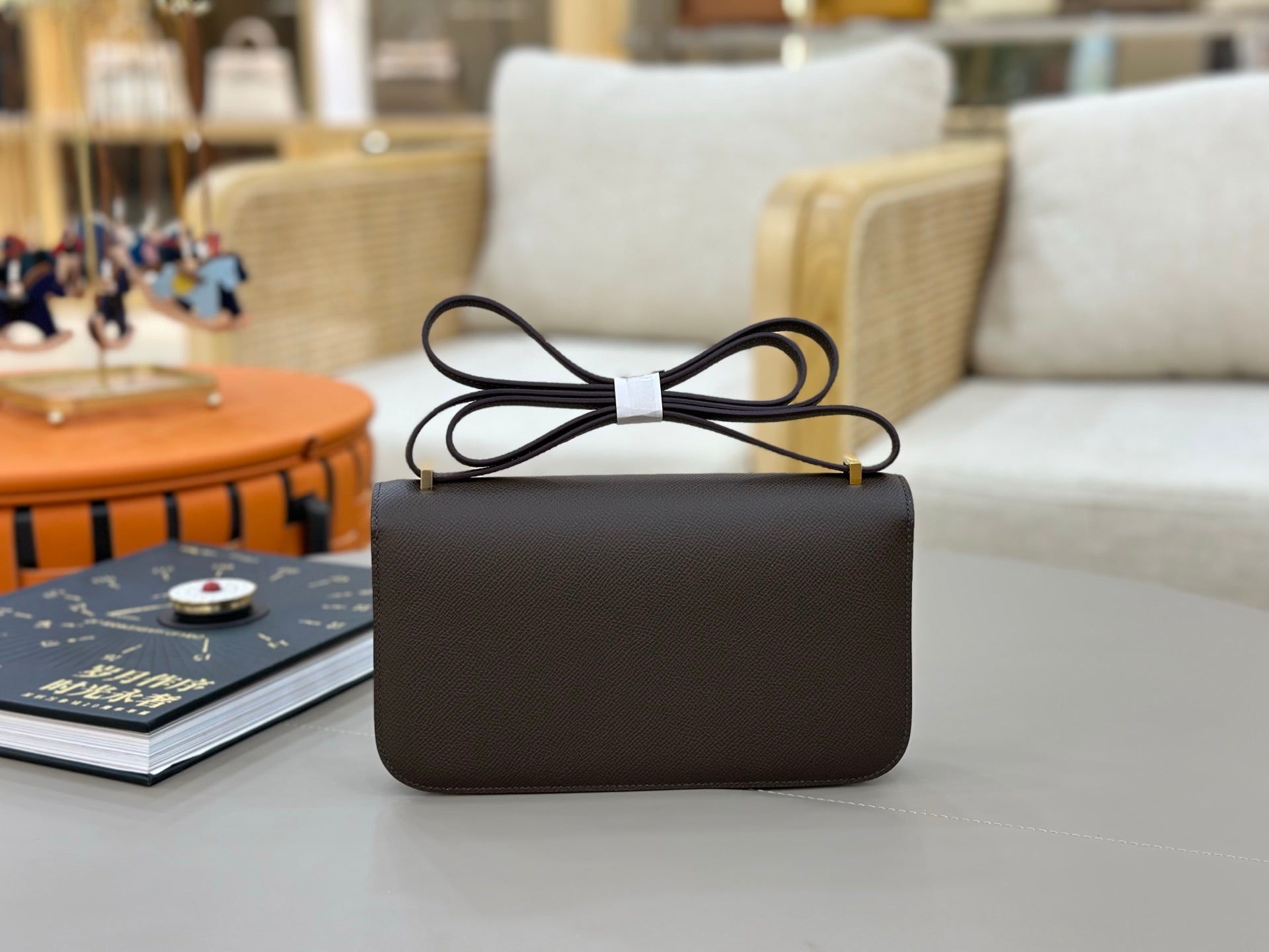 HM 25S CONSTANCE ELAN 24 CM IN DARK GREY BROWN EPSOM WITH GOLD HARDWARE