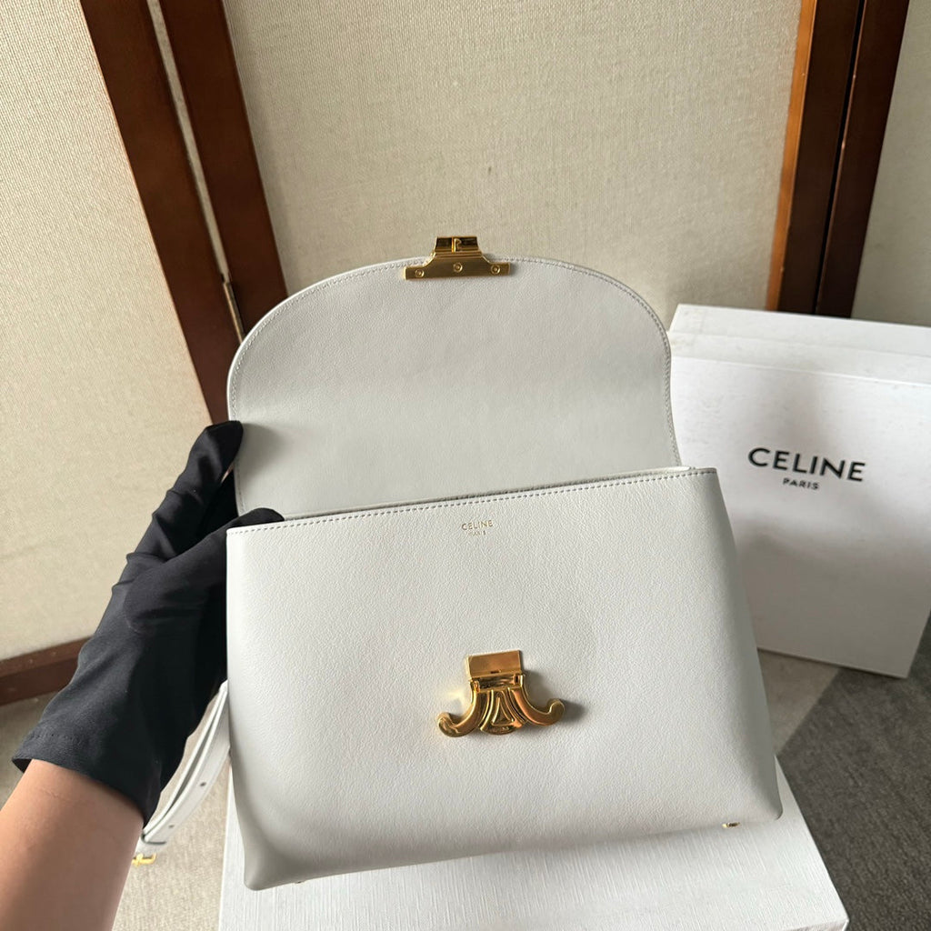 MEDIUM NINO BAG 25 IN WHITE SOFT CALFSKIN GOLD HARDWARE