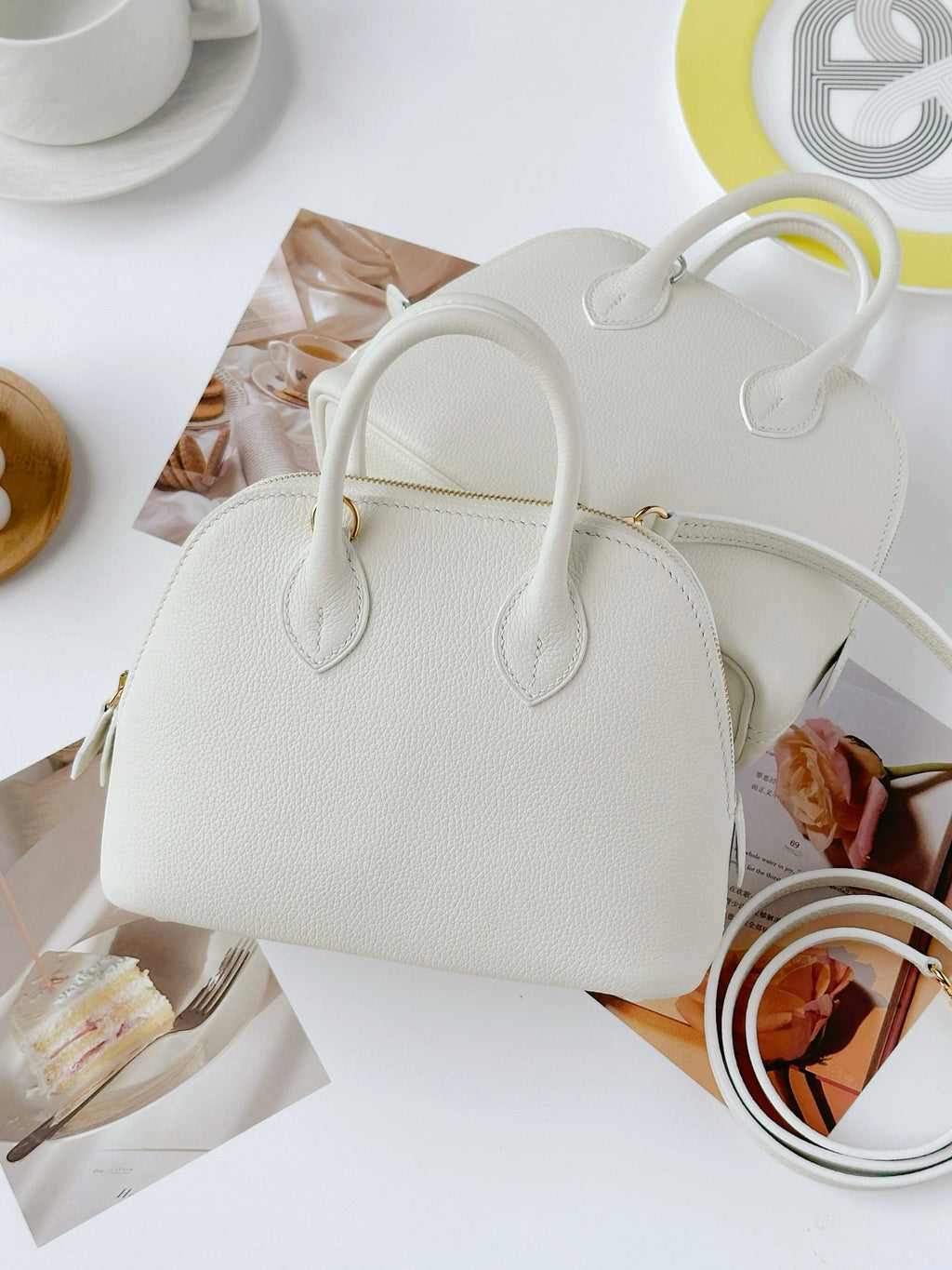 HM 25S BOLIDE 18 CM IN CREAM WHITE TOGO