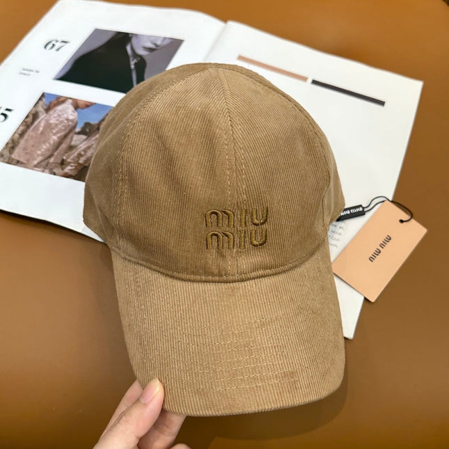 MIUMIU VELVET BASEBALL CAP STYLE 61