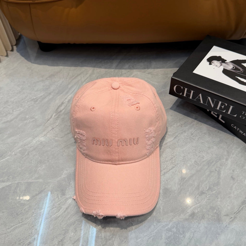 MIUMIU 26S CRYSTAL BASEBALL CAP 345237