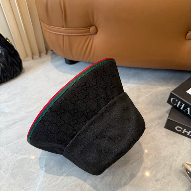 GUCCI 26S REVERSIBLE BUCKET HAT STYLE 3