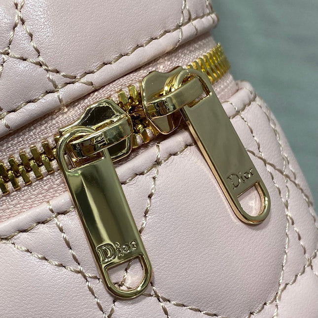 DIOR 26S MINI VANITY 17 IN LIGHT PINK LAMBSKIN