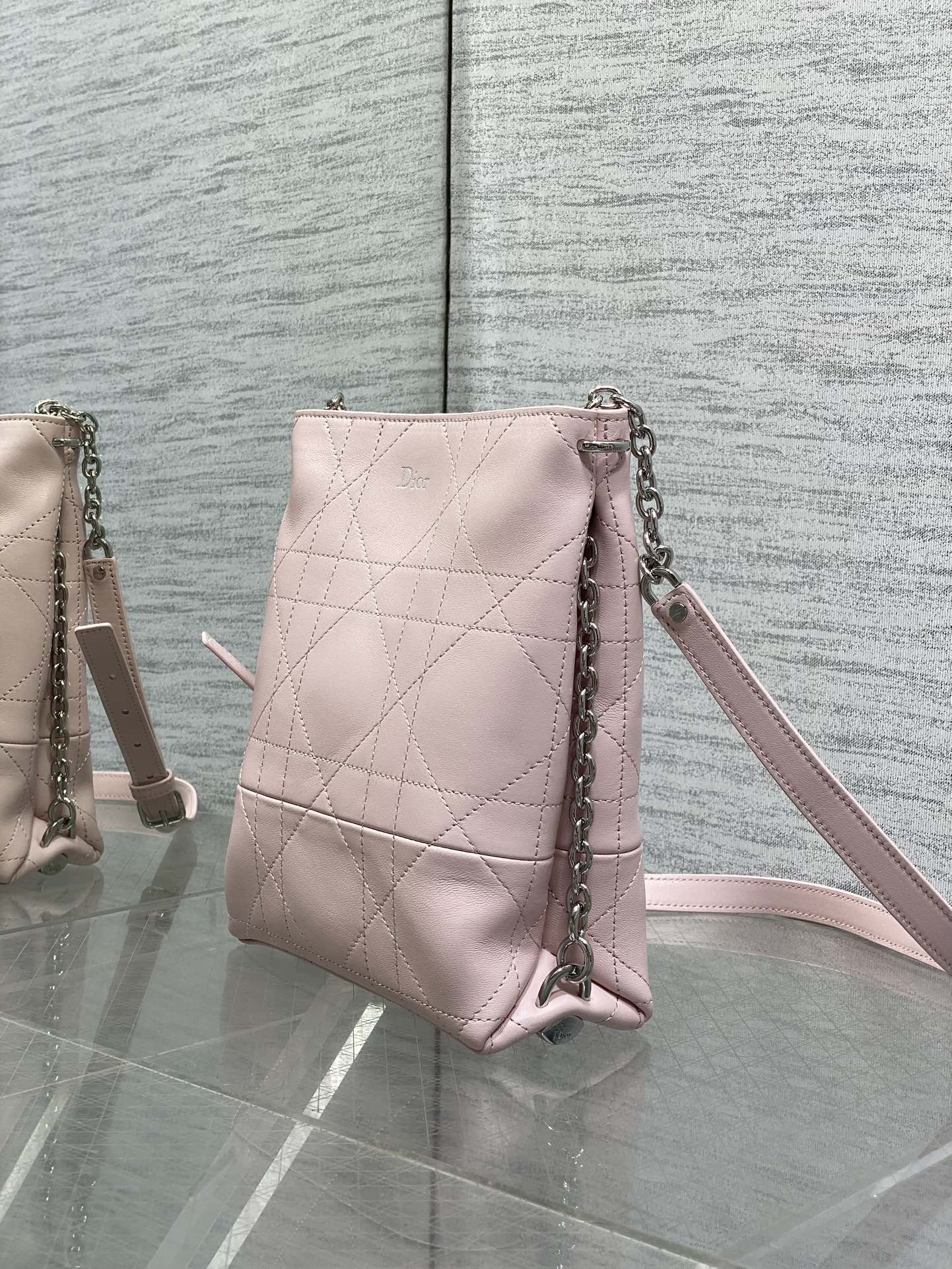 DIOR 26S TRIANON BAG 20 IN LIGHT PINK LAMBSKIN