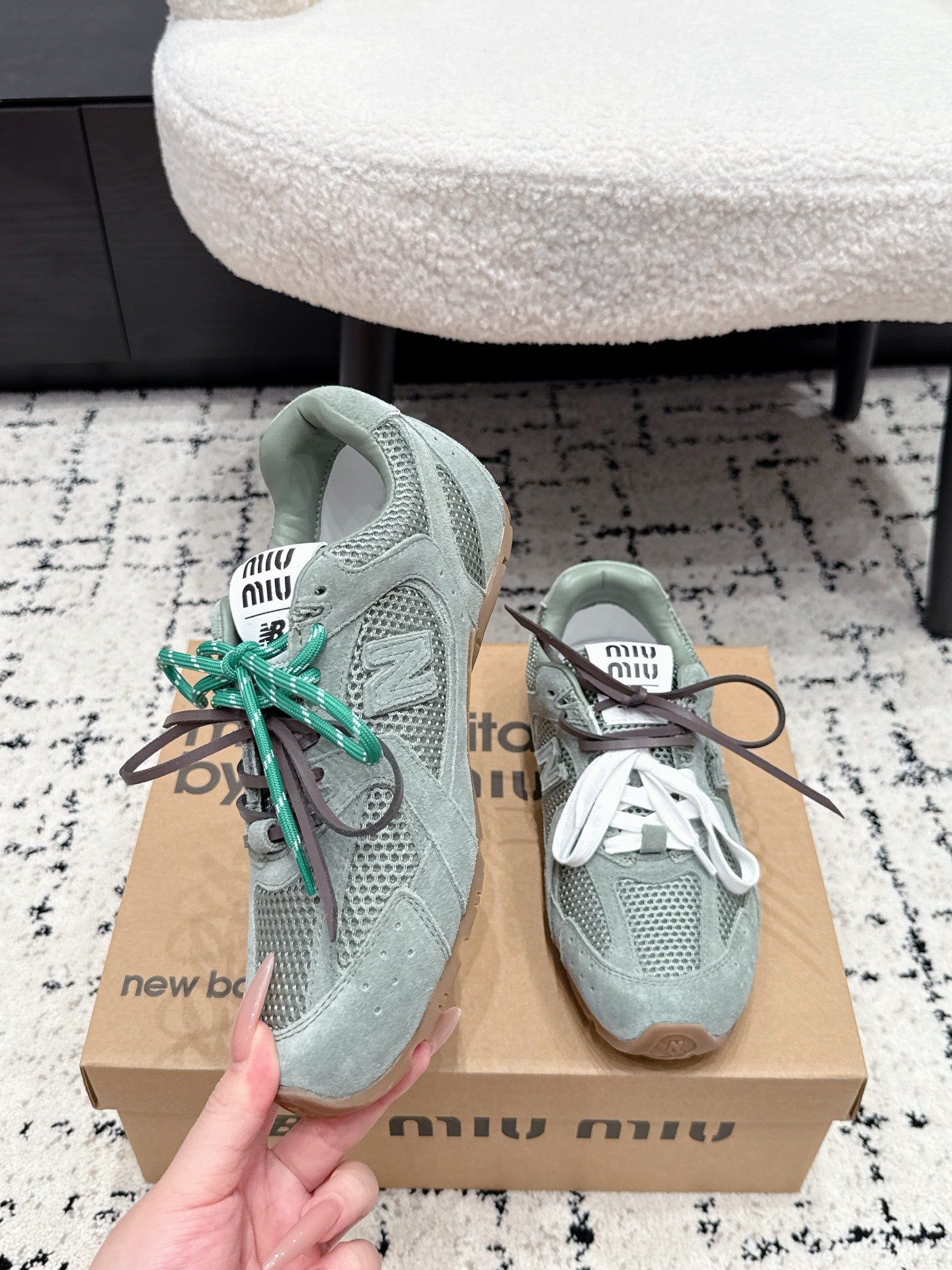MIUMIU 26S SNEAKERS IN LIGHT BLUE SUEDE SUEDE AND MESH FABRIC