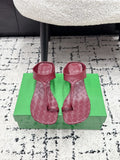 BOTTEGA VENETA 26S HIGH-HEEL THONG SANDALS 40 MM IN DARK RED CALFSKIN