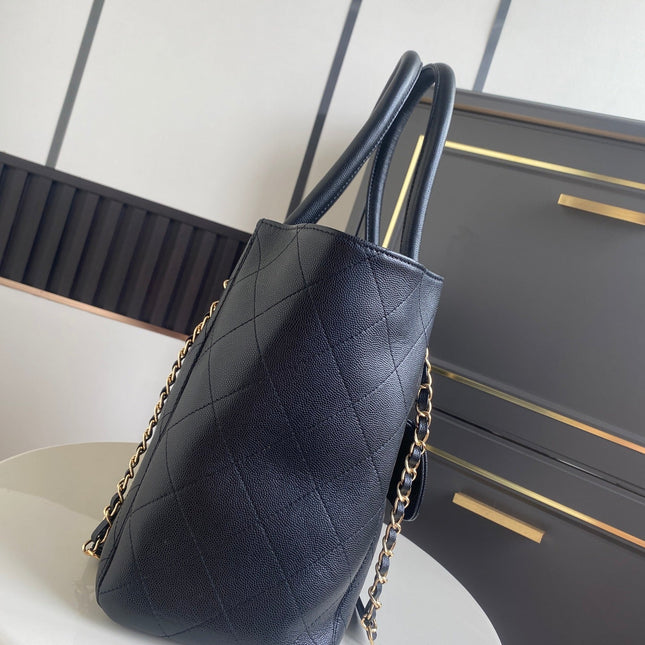 CHANEL 26S QUILTED LARGE SHOPPING TOTE 39 IN BLACK CAVIAR CALFSKIN GOLD HARDWARE