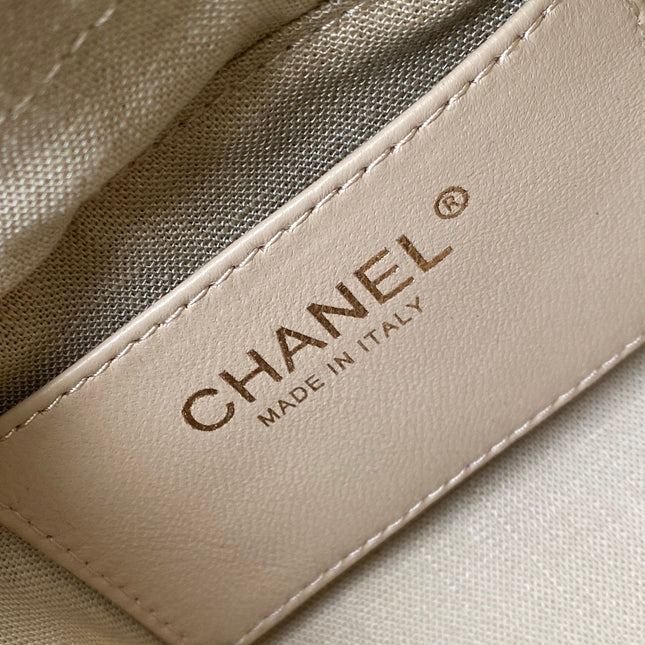 CHANEL 26S QUILTED HOBO BAG 27 IN LIGHT GREY CALFSKIN GOLD HARDWARE