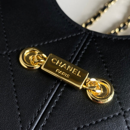 CHANEL 26S QUILTED HOBO LARGE BAG 35 IN BLACK CALFSKIN GOLD HARDWARE