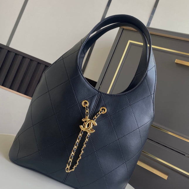 CHANEL 26S QUILTED HOBO LARGE BAG 35 IN BLACK CALFSKIN GOLD HARDWARE