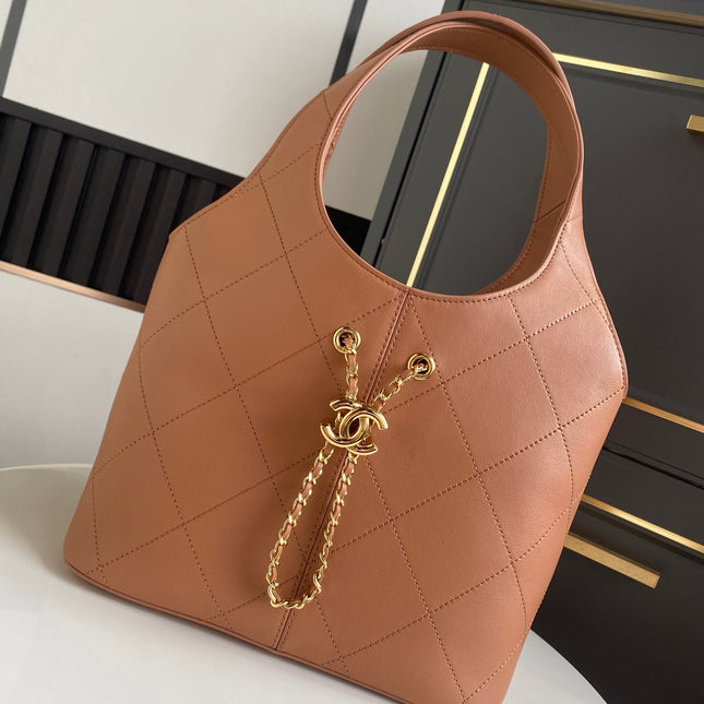 CHANEL 26S QUILTED HOBO LARGE BAG 35 IN CARAMEL BROWN CALFSKIN GOLD HARDWARE