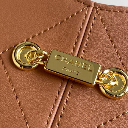 CHANEL 26S QUILTED HOBO LARGE BAG 35 IN CARAMEL BROWN CALFSKIN GOLD HARDWARE