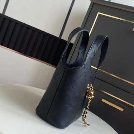 CHANEL 26S QUILTED HOBO BAG 27 IN BLACK CALFSKIN GOLD HARDWARE