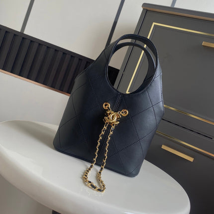 CHANEL 26S QUILTED HOBO BAG 27 IN BLACK CALFSKIN GOLD HARDWARE