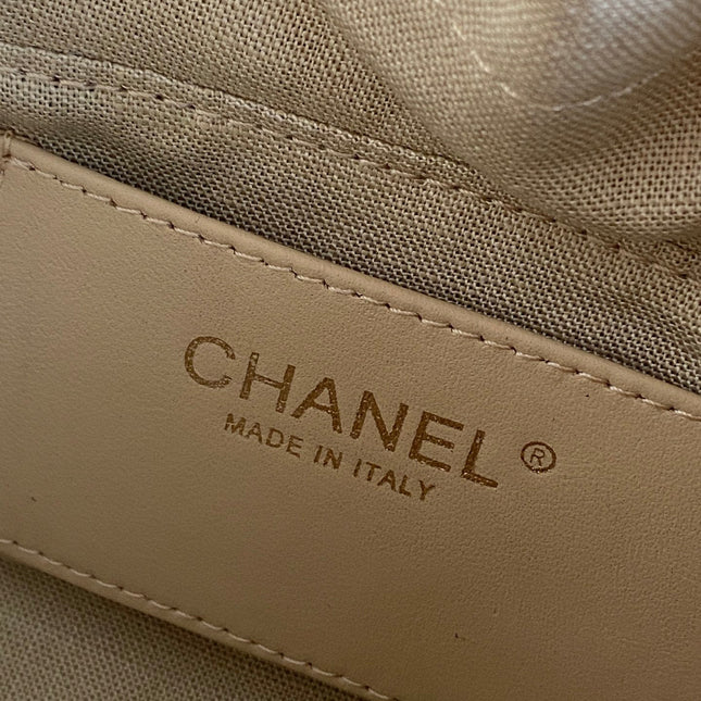 CHANEL 26S QUILTED HOBO BAG 27 IN CARAMEL BROWN CALFSKIN GOLD HARDWARE