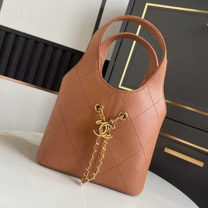 CHANEL 26S QUILTED HOBO BAG 27 IN CARAMEL BROWN CALFSKIN GOLD HARDWARE